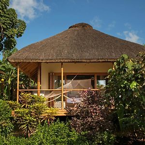 Bungalow Garden View